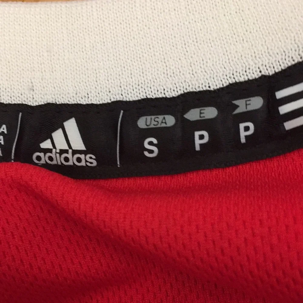 - NBA adidas jersey shirt Los Angeles men size S
